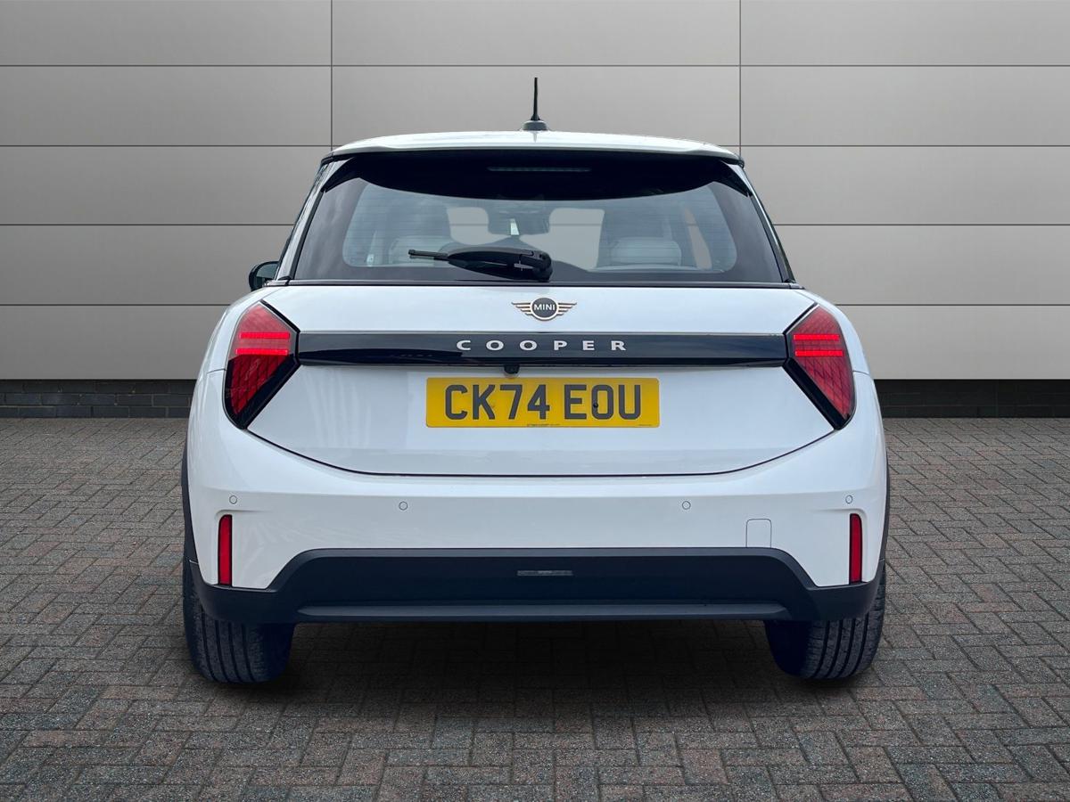 MINI Cooper Photo 6