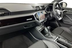 AUDI Q3 Photo 2