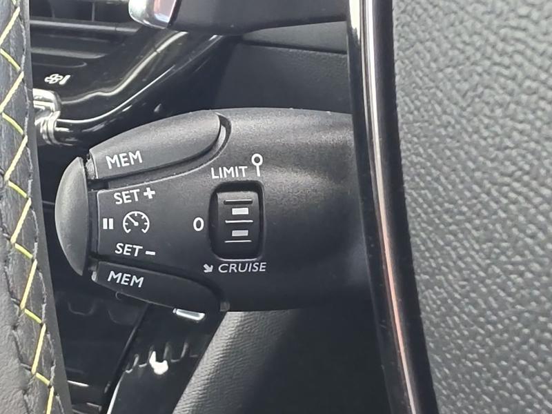 Used Peugeot 2008 ISZ7271 36