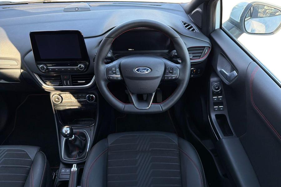 Ford PUMA Photo autoimg-21642b782f4fd12e2cf0a815d8d941144be31ef1.jpg