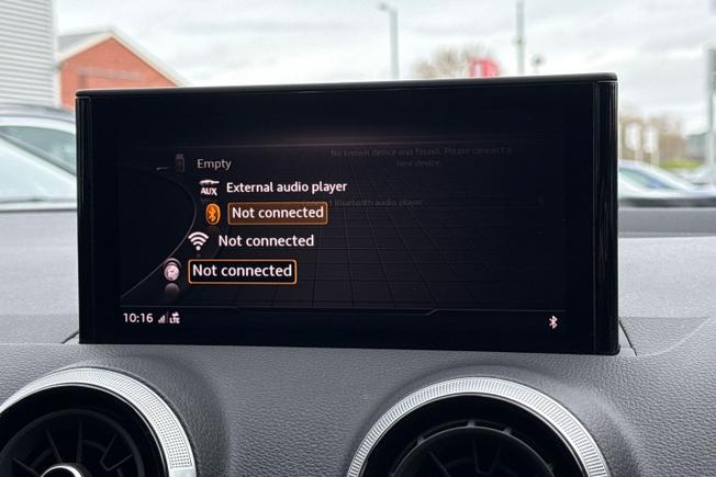 AUDI Q2 Photo 53