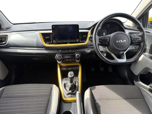 Kia STONIC Photo autoimg-2168c67655d6bc13d2f5d43169355efc0404738f.jpg