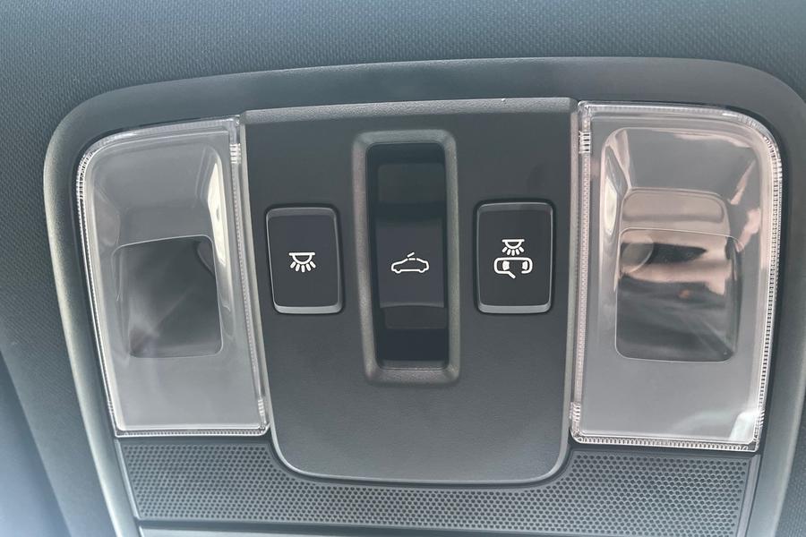 Kia XCEED Photo autoimg-217607dbc6bb7d95fc5d262bda7cec7ad82acbd6.jpg