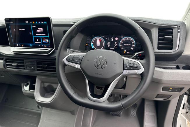 VOLKSWAGEN Crafter Photo 11