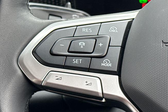 Volkswagen Tiguan Photo 16
