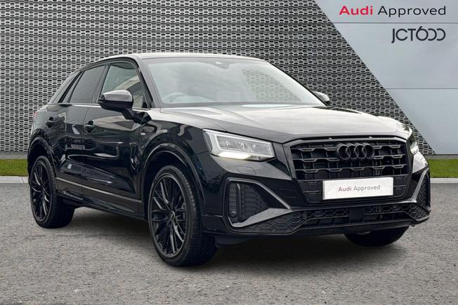AUDI Q2 Photo 1