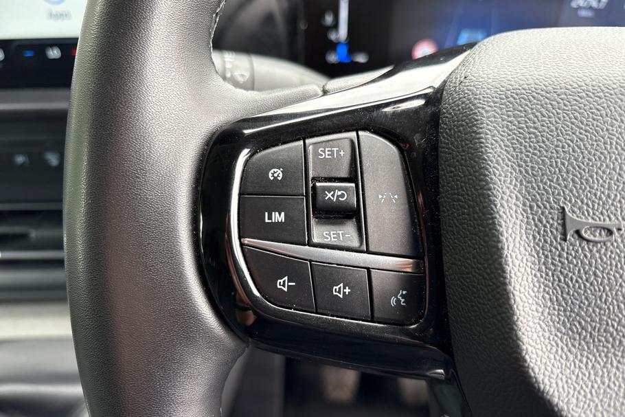 Used Ford Transit Custom LB24VNM 39