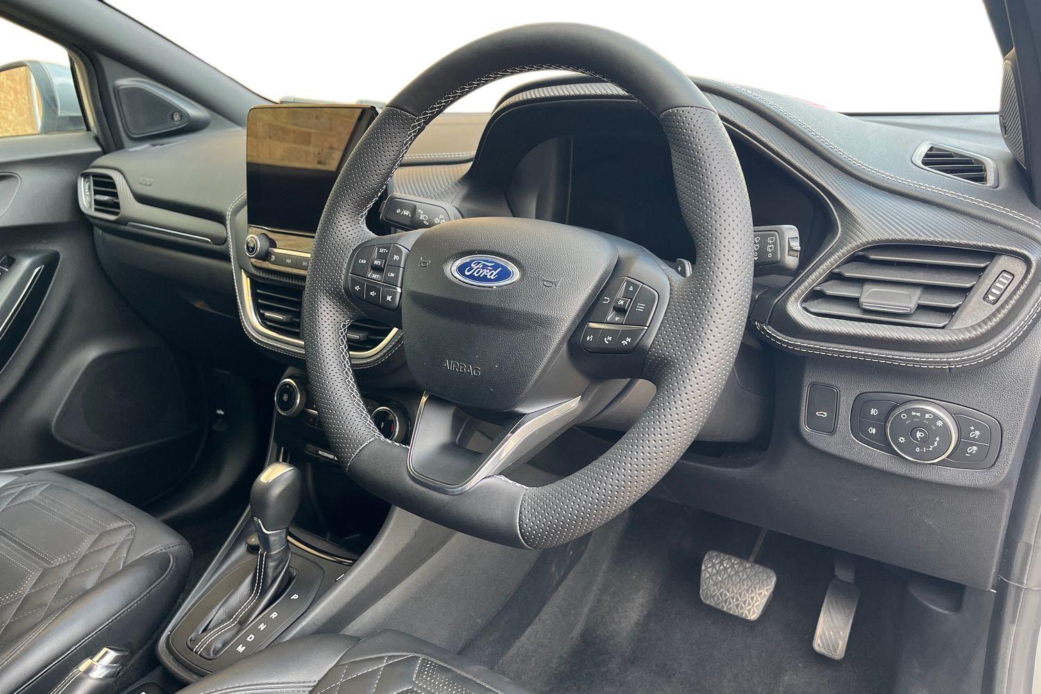 Ford PUMA Photo 8