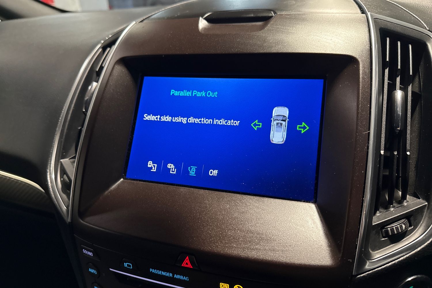 Ford S-MAX Photo 43