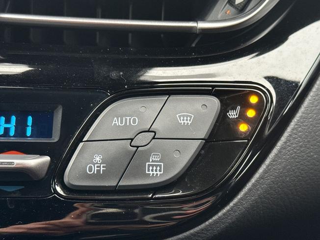 TOYOTA C-Hr Photo 55