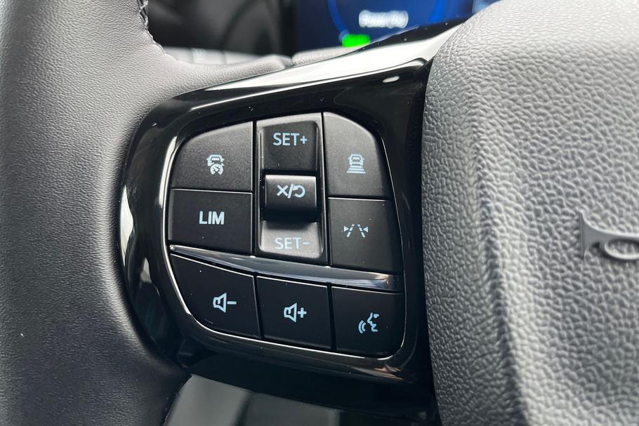 Used Ford TRANSIT CUSTOM LJ75HBO 8