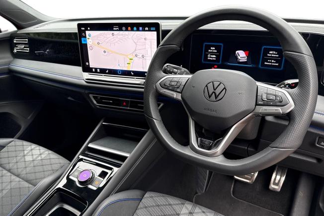 VOLKSWAGEN Tiguan Photo 6
