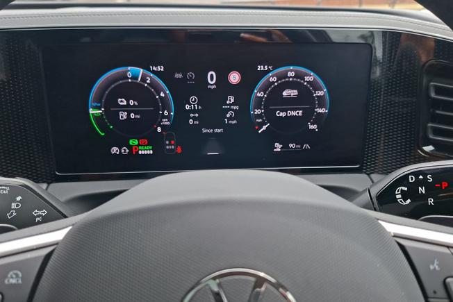 VOLKSWAGEN Tiguan Photo 15