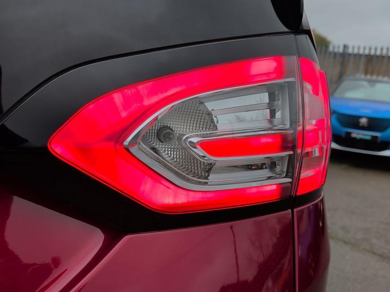 Used Ford Galaxy NY19YXE 28