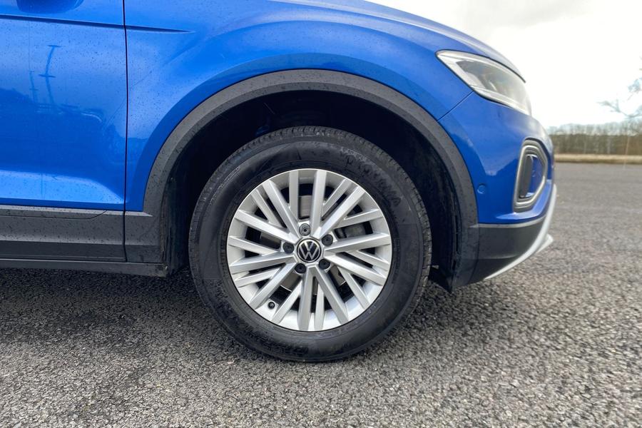 Volkswagen T-ROC Photo autoimg-218efa07efbc69b84e086b8baf2c75ee9682d828.jpg