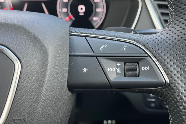 AUDI Q5 Photo 17