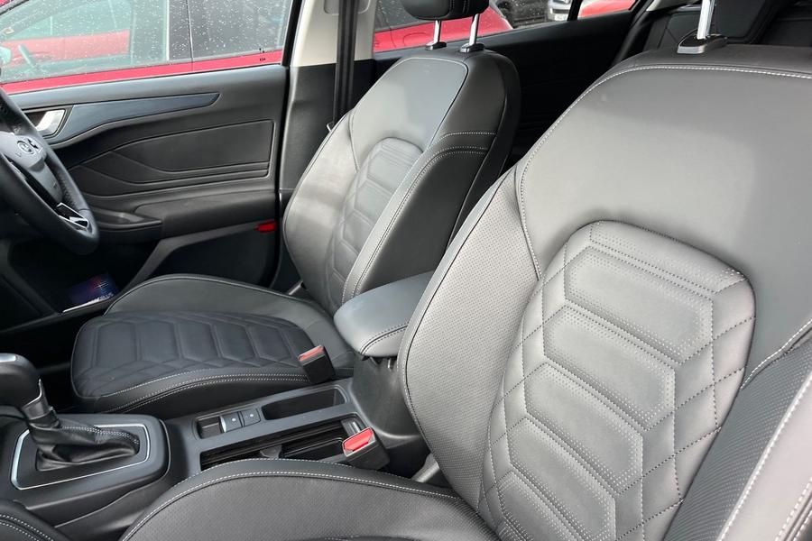 Ford Focus Photo autoimg-21935f6e36014d127f922fbfd0b6178768cf014e.jpg
