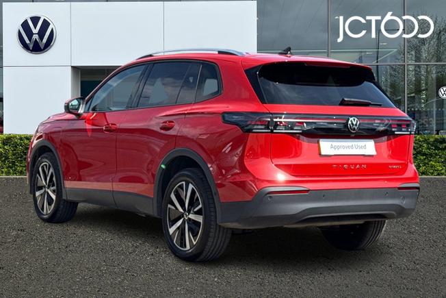 Volkswagen Tiguan Photo 3