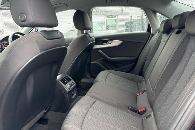 AUDI A4 Photo 55