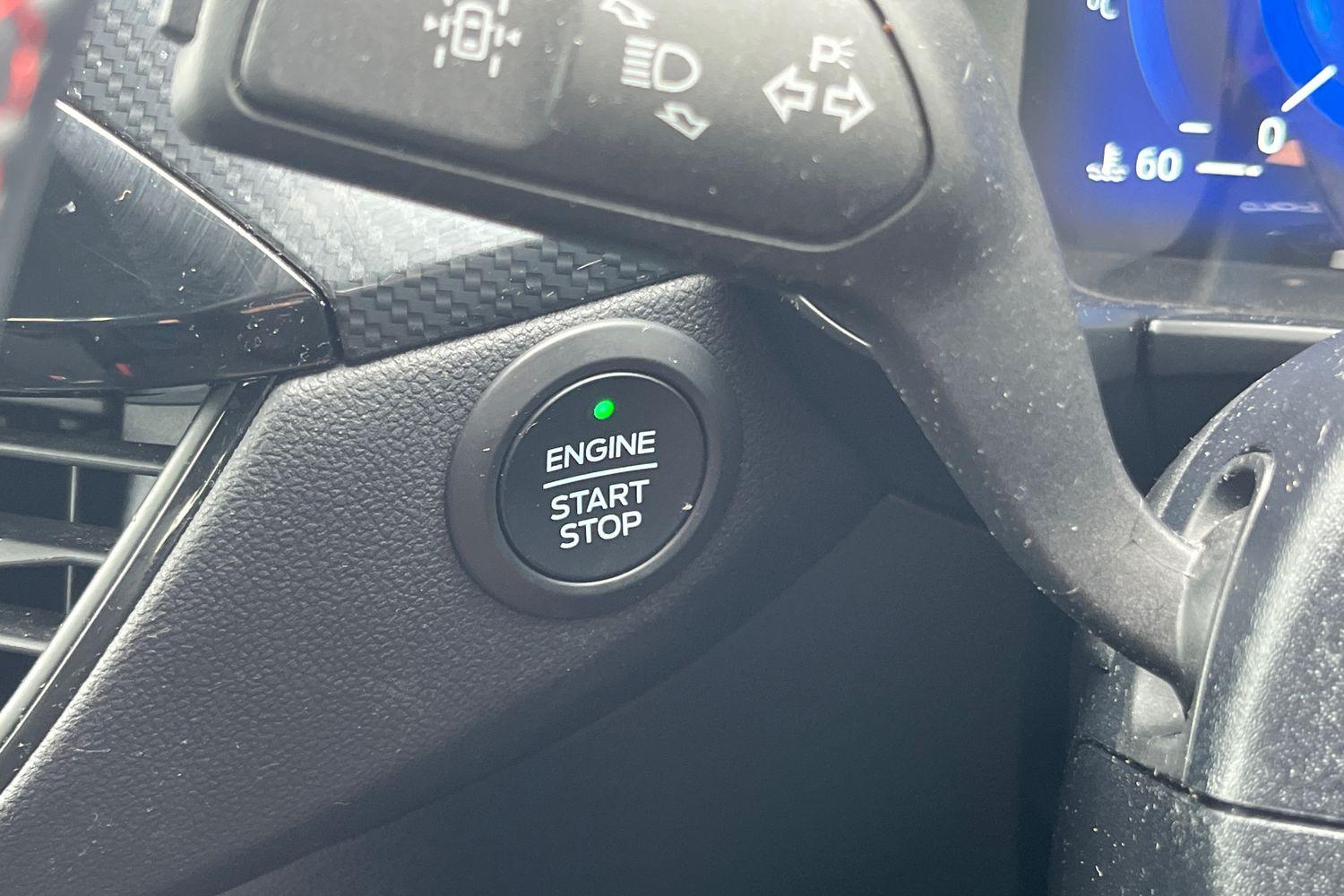 Ford KUGA Photo 21
