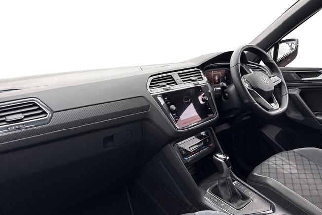 VOLKSWAGEN Tiguan Photo 2