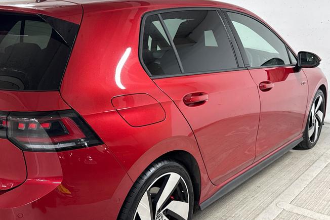 VOLKSWAGEN Golf Photo 37
