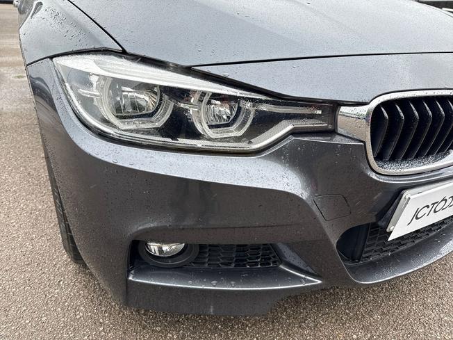 BMW 3 Series Photo 19