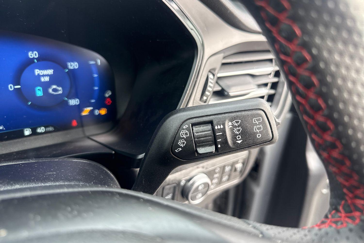 Ford KUGA Photo 14