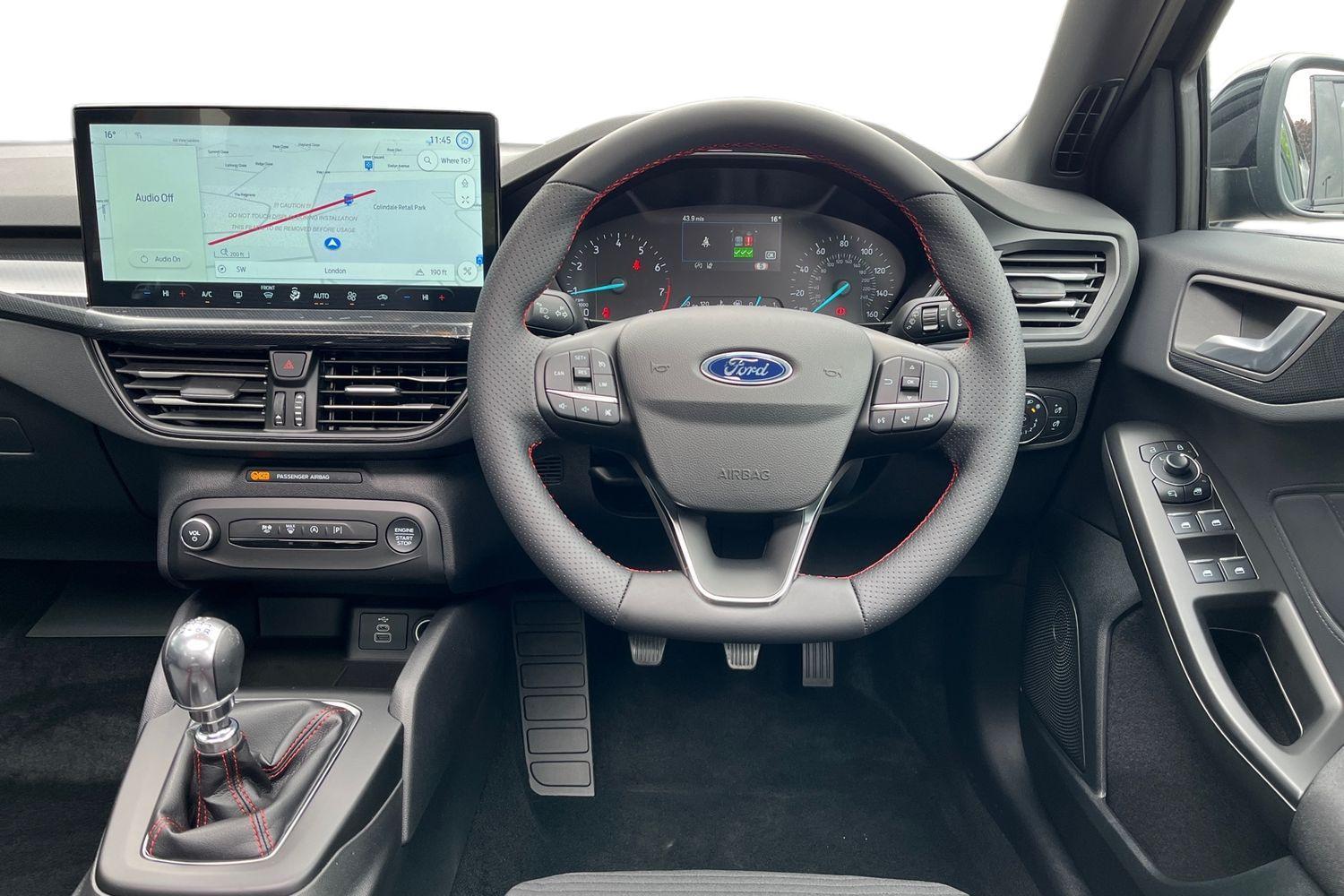 Ford Focus Photo 10