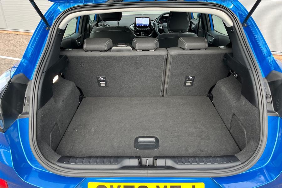 Ford PUMA Photo autoimg-21ab9a95cbc2094f7b10842fbcb8501653a425f3.jpg