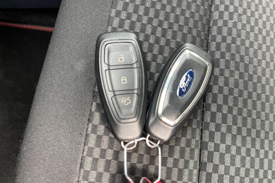 Ford PUMA Photo autoimg-21abce8af5270c1b806ada90757afe41d79800cd.jpg