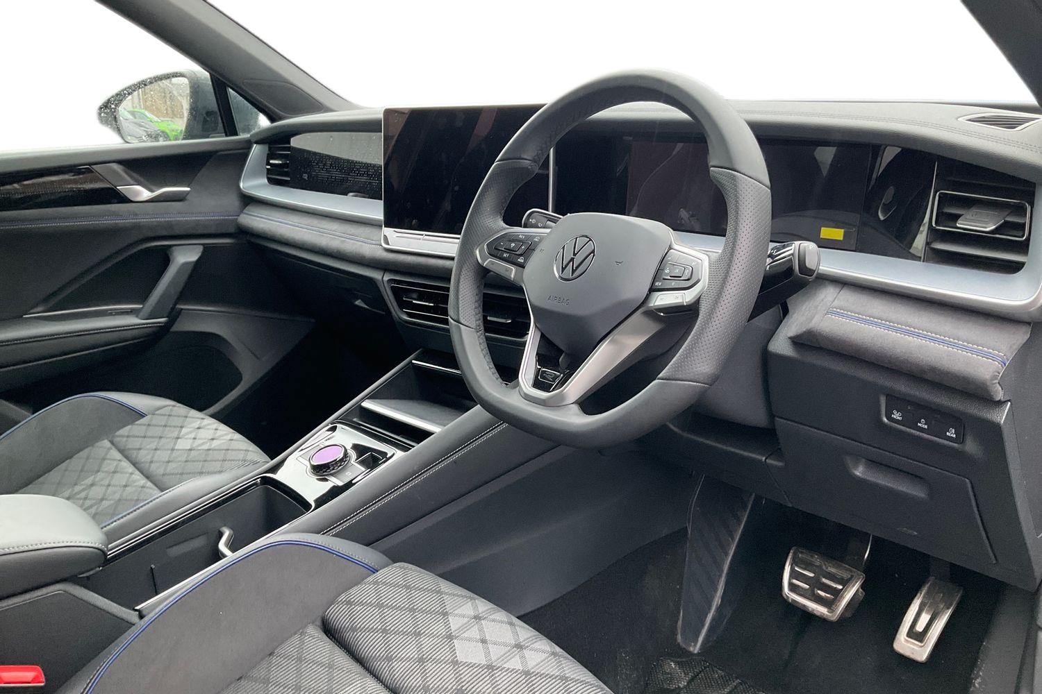 Volkswagen TAYRON Photo 8