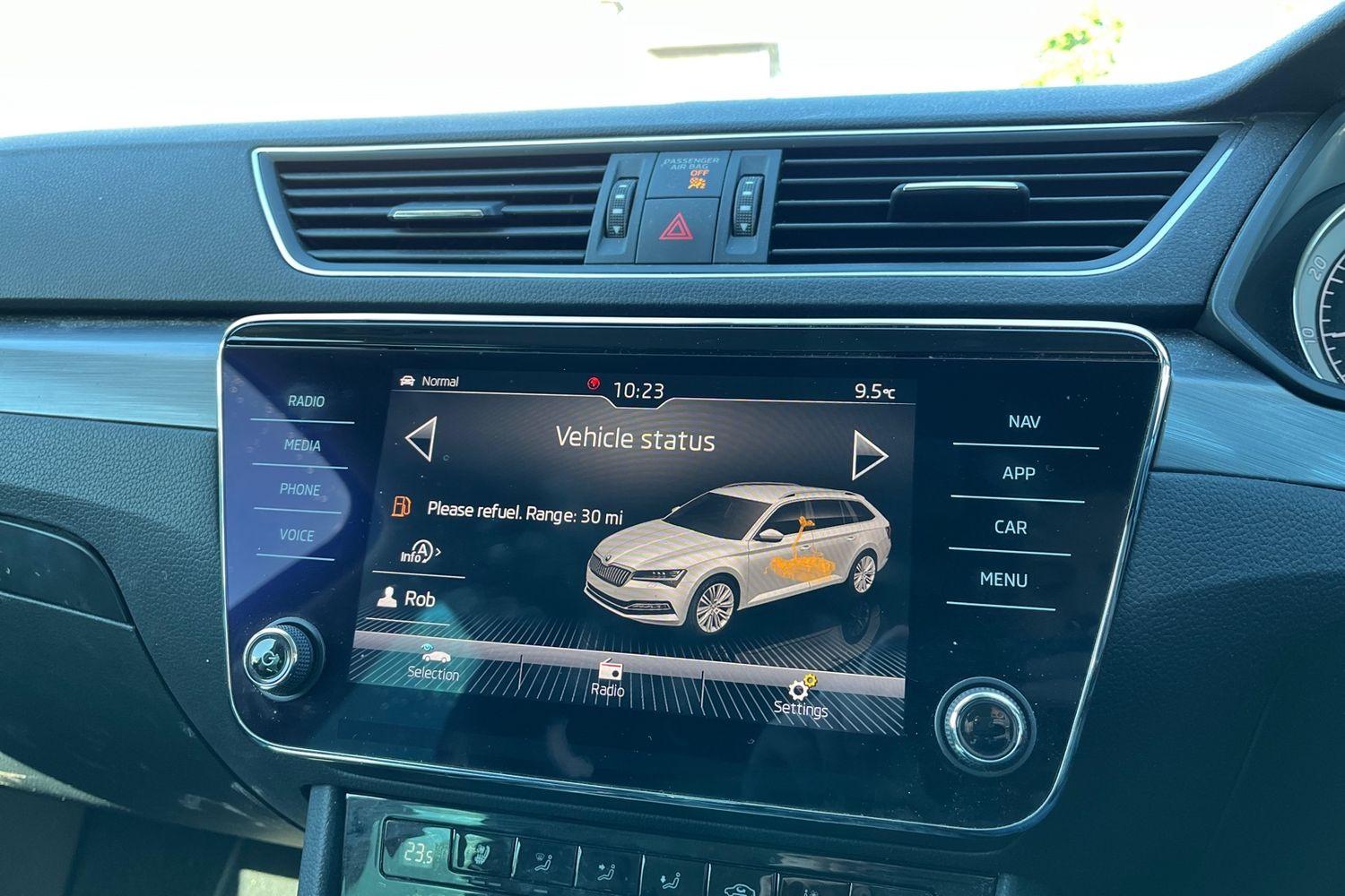Skoda SUPERB Photo 33