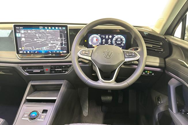 VOLKSWAGEN Tiguan Photo 11