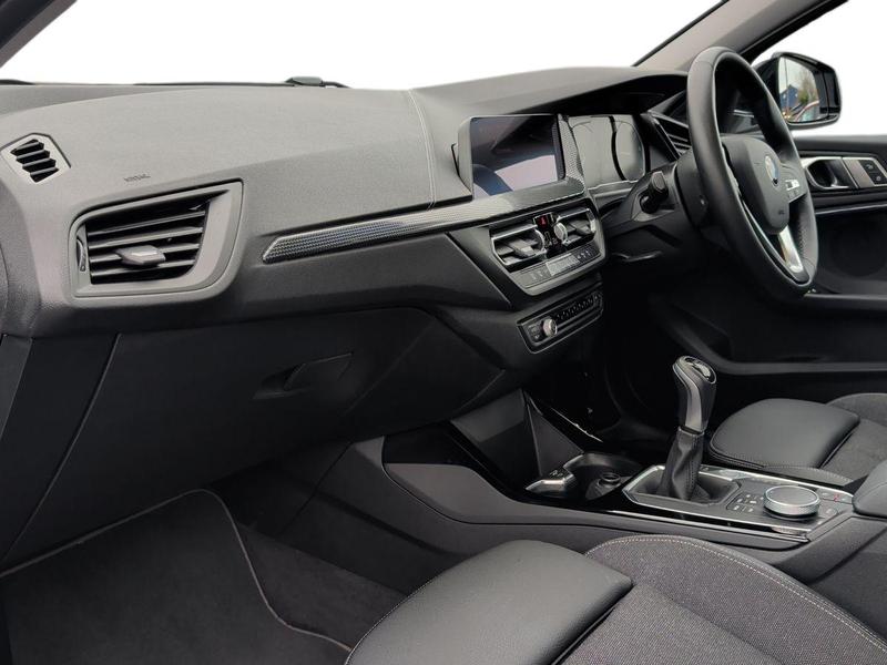 Used BMW 1 Series YG20AEF 15