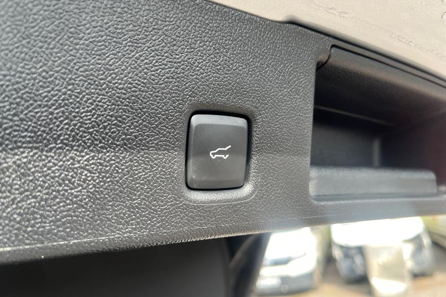 Ford KUGA Photo autoimg-21b4dfd8d314688b75641fba8a37ec04d8d73669.jpg