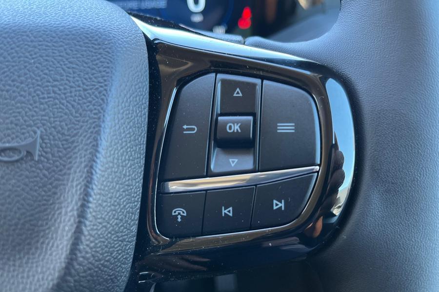 Ford TRANSIT CUSTOM Photo autoimg-21b51b86a4e6fdad7a3e34cb351d03270ada6594.jpg