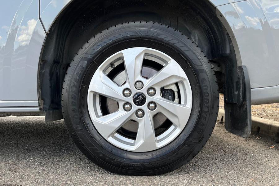 Ford E-TRANSIT CUSTOM Photo autoimg-21b8e053ae23d4af9fd66cc360f6580bf816b4c1.jpg