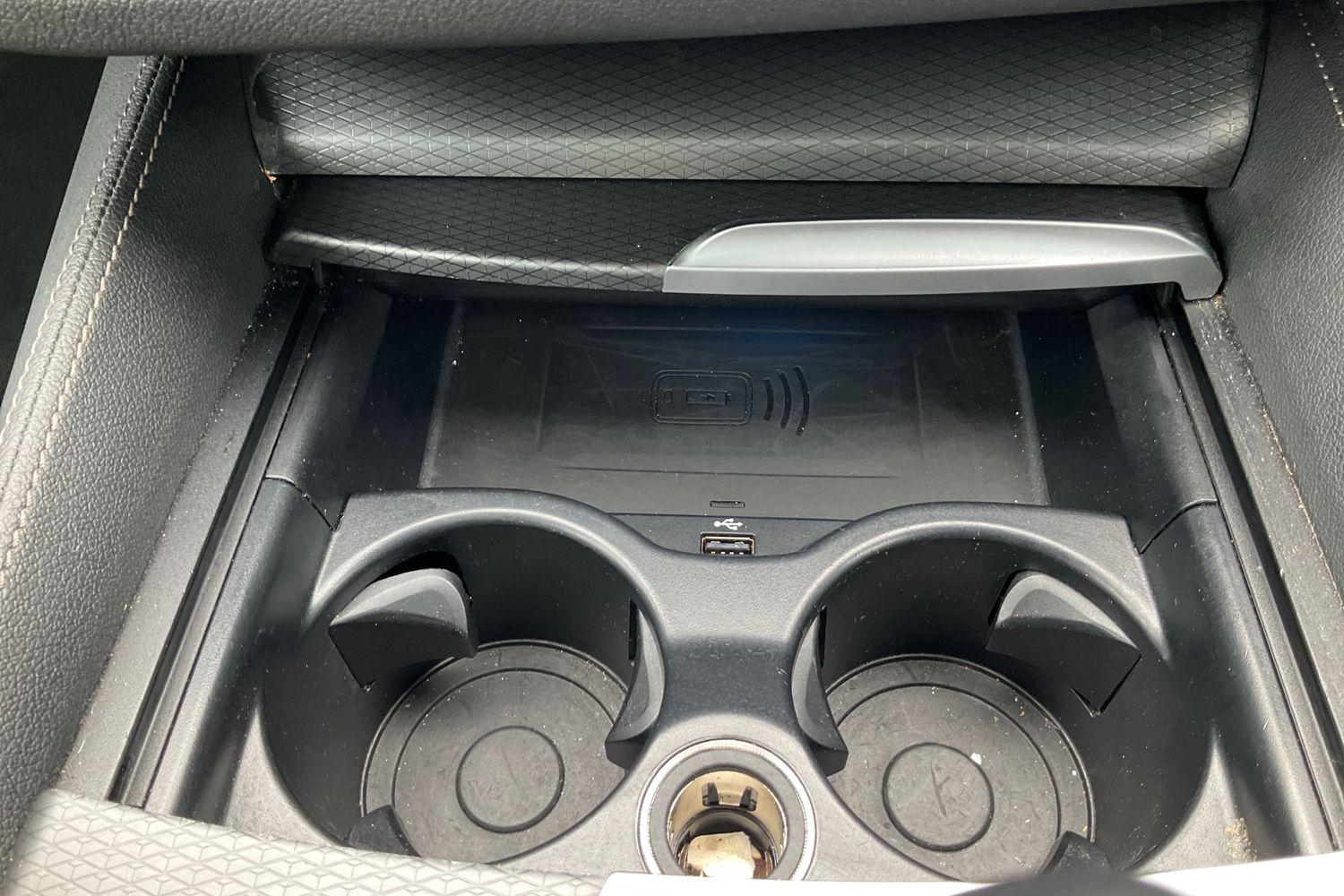 BMW 5 SERIES Photo 27