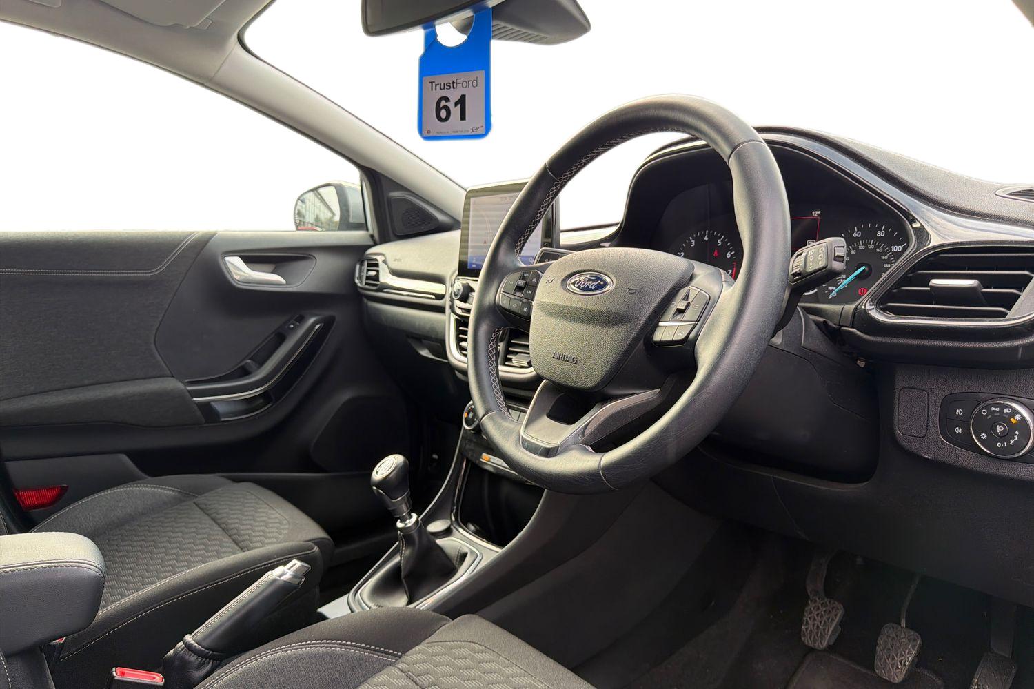Ford PUMA Photo 8