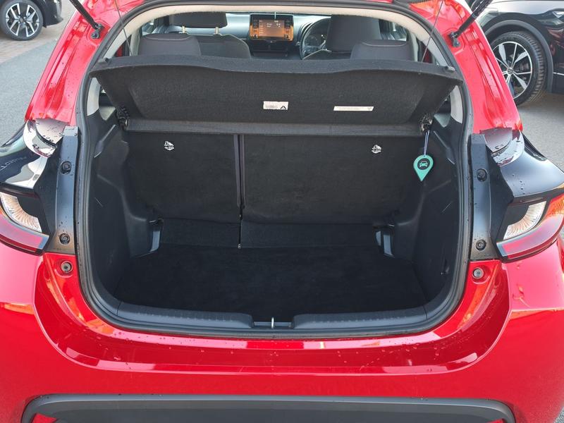 Used Toyota Yaris HF23YDA 18