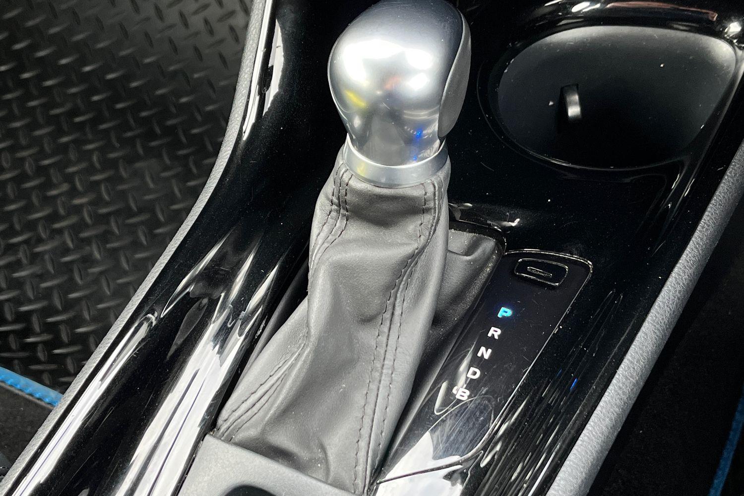 Toyota C-HR Photo 33