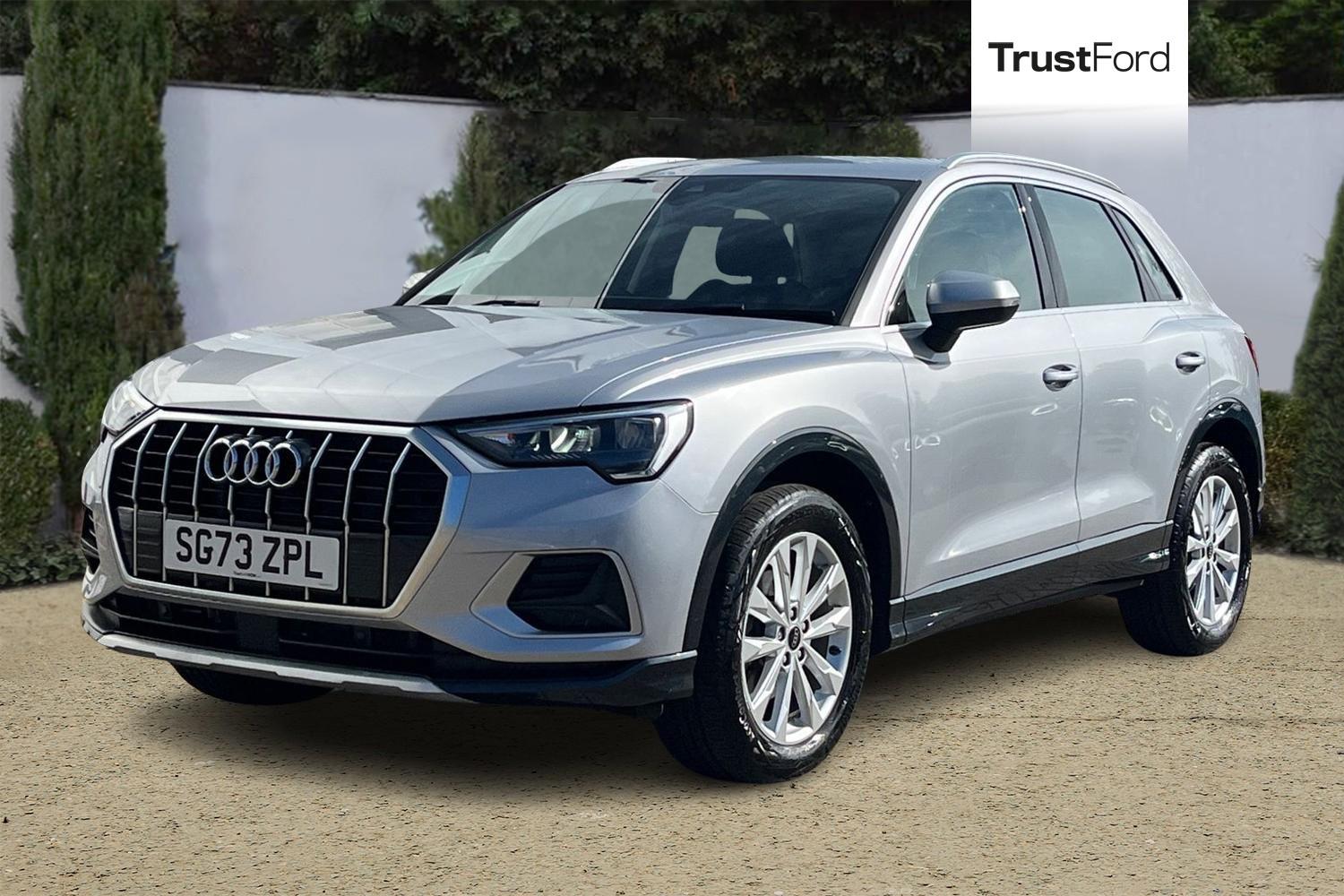Audi Q3 Photo 4