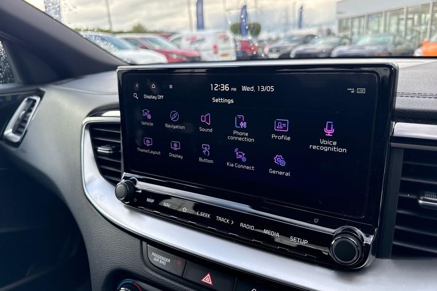 Kia XCEED Photo autoimg-21c2602ba2a96705ed2656f97350c3978d070c7e.jpg