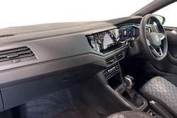 VOLKSWAGEN Polo Photo 2