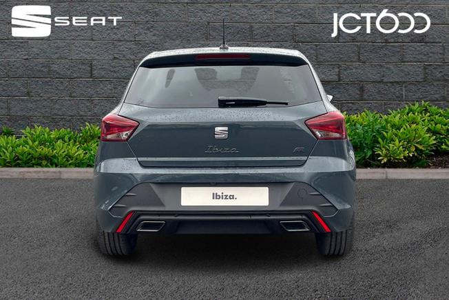 SEAT Ibiza Photo 7
