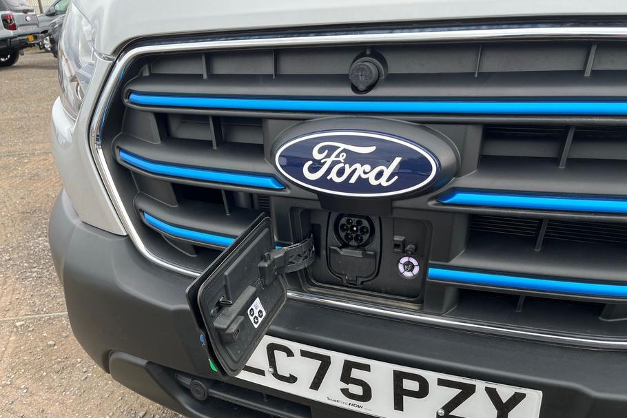 Used Ford E-TRANSIT LC75PZY 9