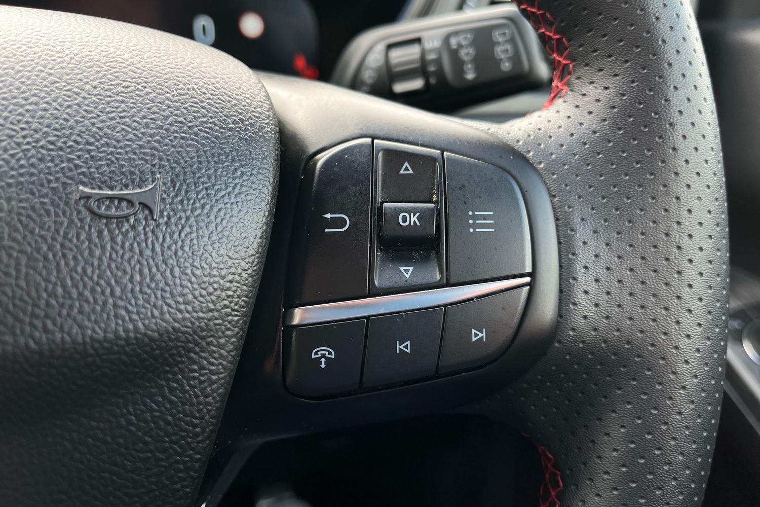 Ford KUGA Photo 26