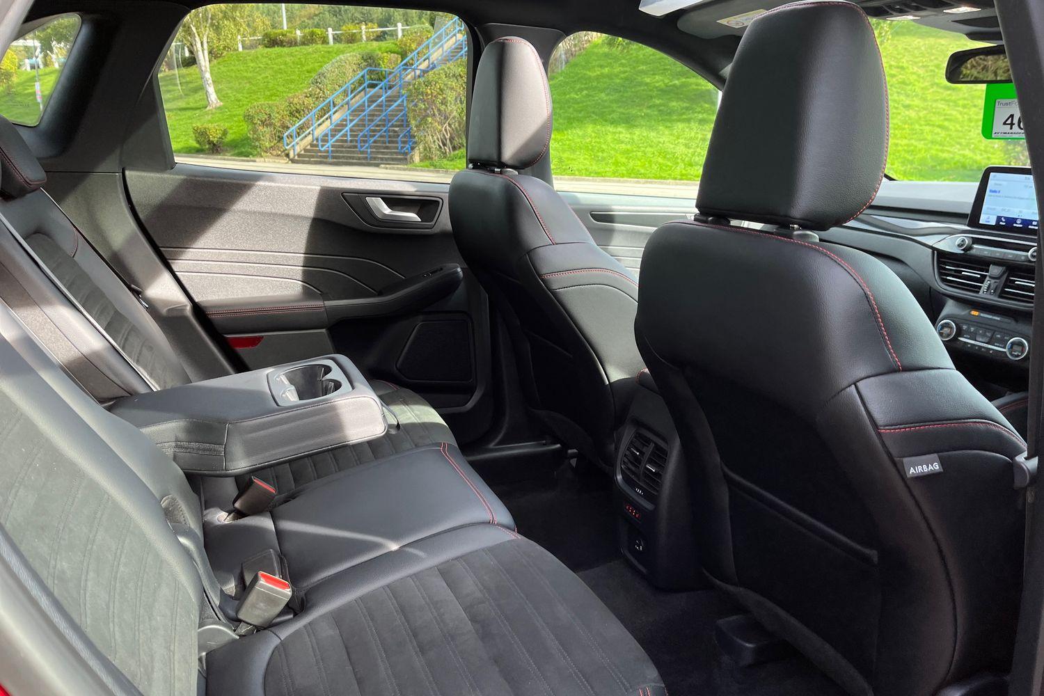 Ford Kuga Photo 37