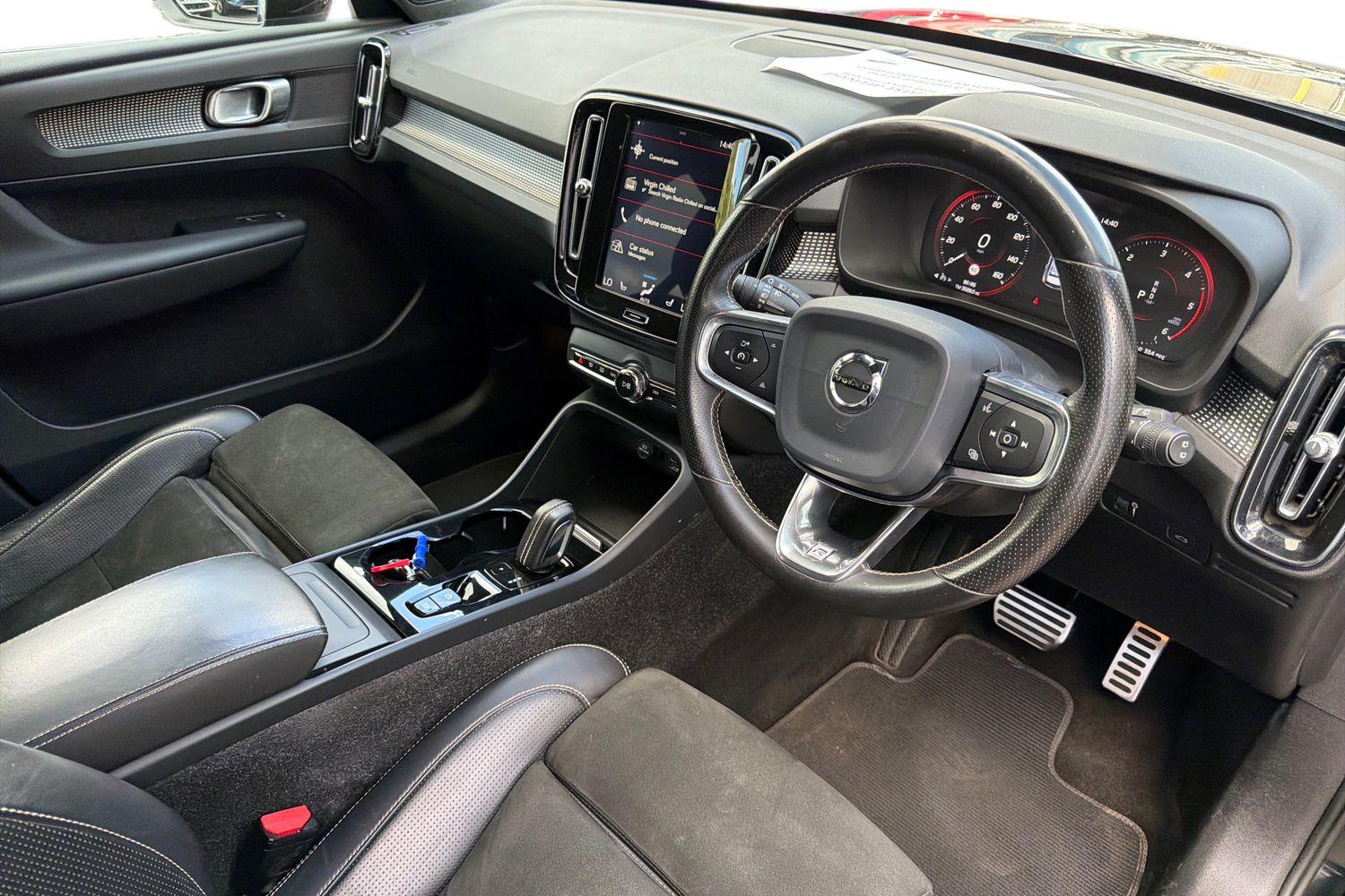 Volvo XC40 Photo 8